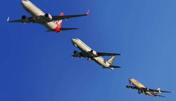 aircraft-123005_1280